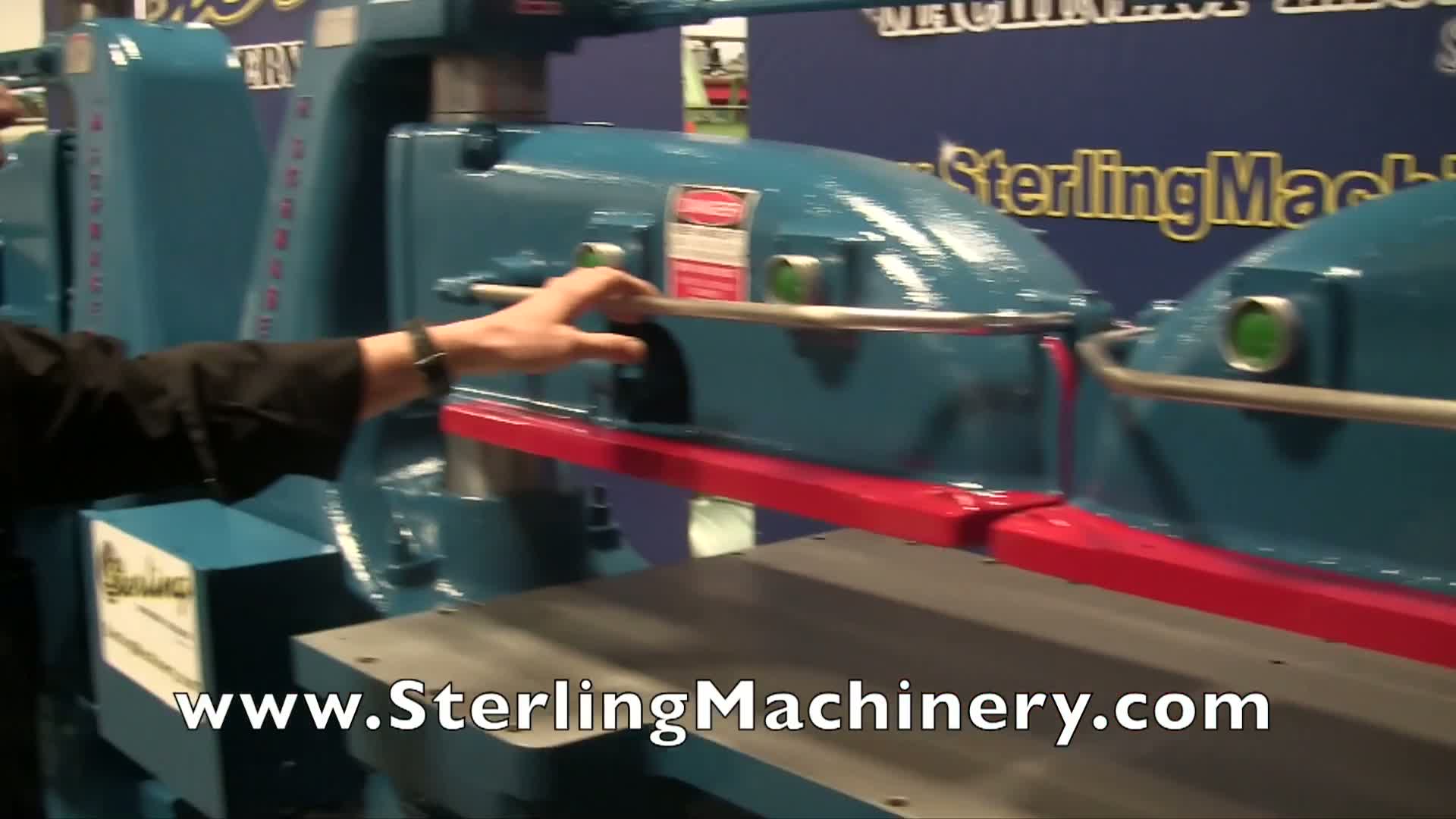 20吨二手施瓦布双头液压Clicker的出版社，MDL。双AB，60��30�表，双棕榈控制在两个公羊，独立控制单次或双操作，＃A2640