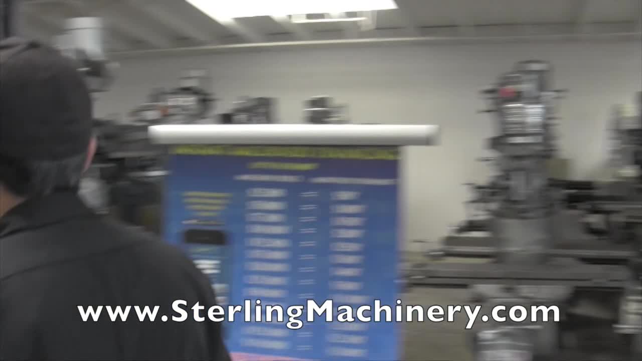 COMPARACI�N 9 "x 42" que se utiliza Magnum fresadora vertical, MDL. MM-2S, # A4185  10 "x 54" usados Acra velocidad variable fresadora vertical, MDL. LS-4VK, # A4163