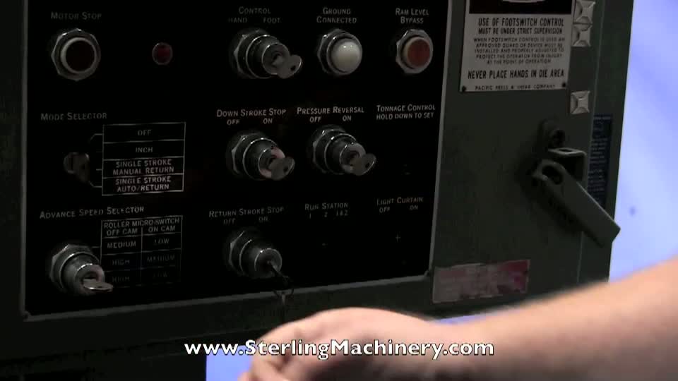 55 Ton x 6\' Used Pacific Hydraulic Press Brake, Mdl. J55-6, STI Light Curtain, Pressure Reverse Switch, Tonnage Gauge, Speed Selector Switch, One Shot Lubrication System, Dual Palm Control On Ram, Foot Pedal,  #A2222