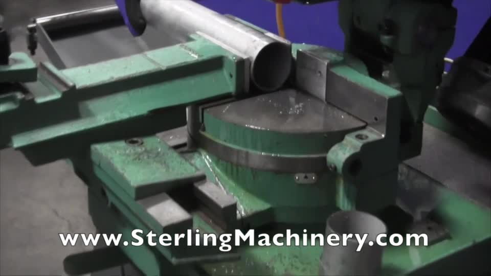 Spanish:   14 \"Se utiliza Pedrazzoli S�per Marr�n Sierra Fr�a, MDL. SB350 / 60 MRM, ViseManual, de sujeci�n r�pida, sistema de refrigeraci�n, Bot�n de emergencia con llaveen Panel de control, Mitre de corte, cuchillas extra, # A3541